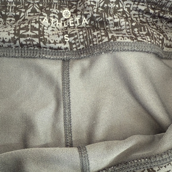 Athleta Bundle. 2 Pair of Leggings - Picture 4 of 14